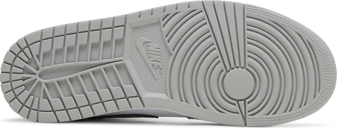 Jordan 1 Mid "Smoke Grey Anthracite"