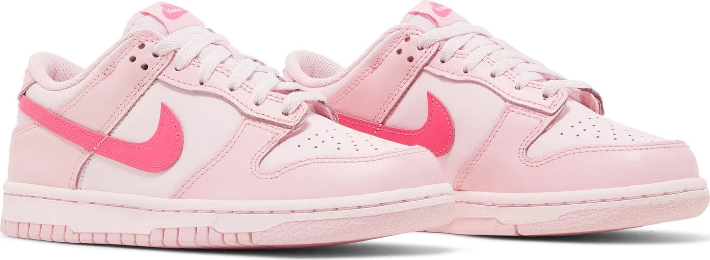 Nike Dunk Low "Triple Pink"